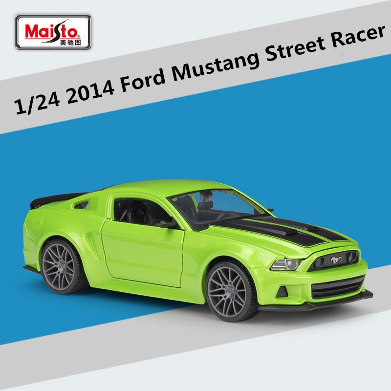 Maisto 1:24 Ford Mustang Street Racer 2014 Alloy Sports Car Model Diecasts Metal Racing Vehicles Car Model Simulation Kids Gifts