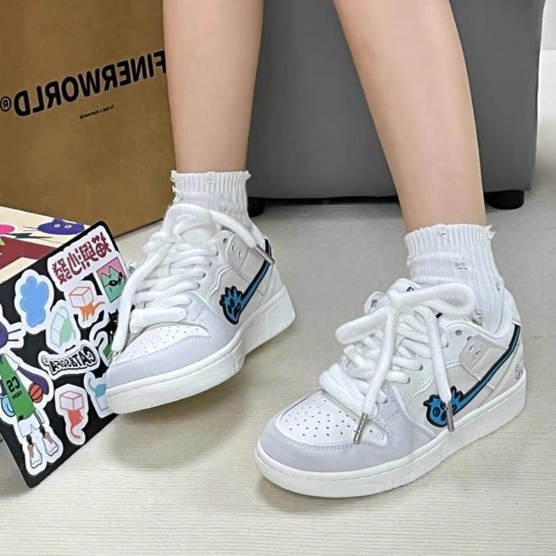 Versatile little white shoes women's shoes autumn and winter platform versatile student sports and leisure shoes tide board shoes campus