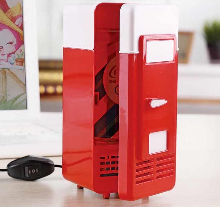 USB Mini Fridge and Insulated Cup Pad for Cooling and Heating Cosmetics