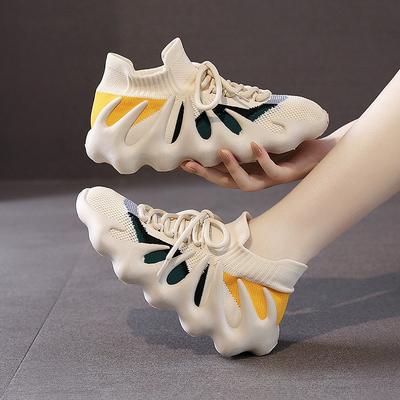 Octopus Coconut Spring and Autumn New Mesh Fly-woven Breathable Running Shoes Large Size Sports Dad Shoes