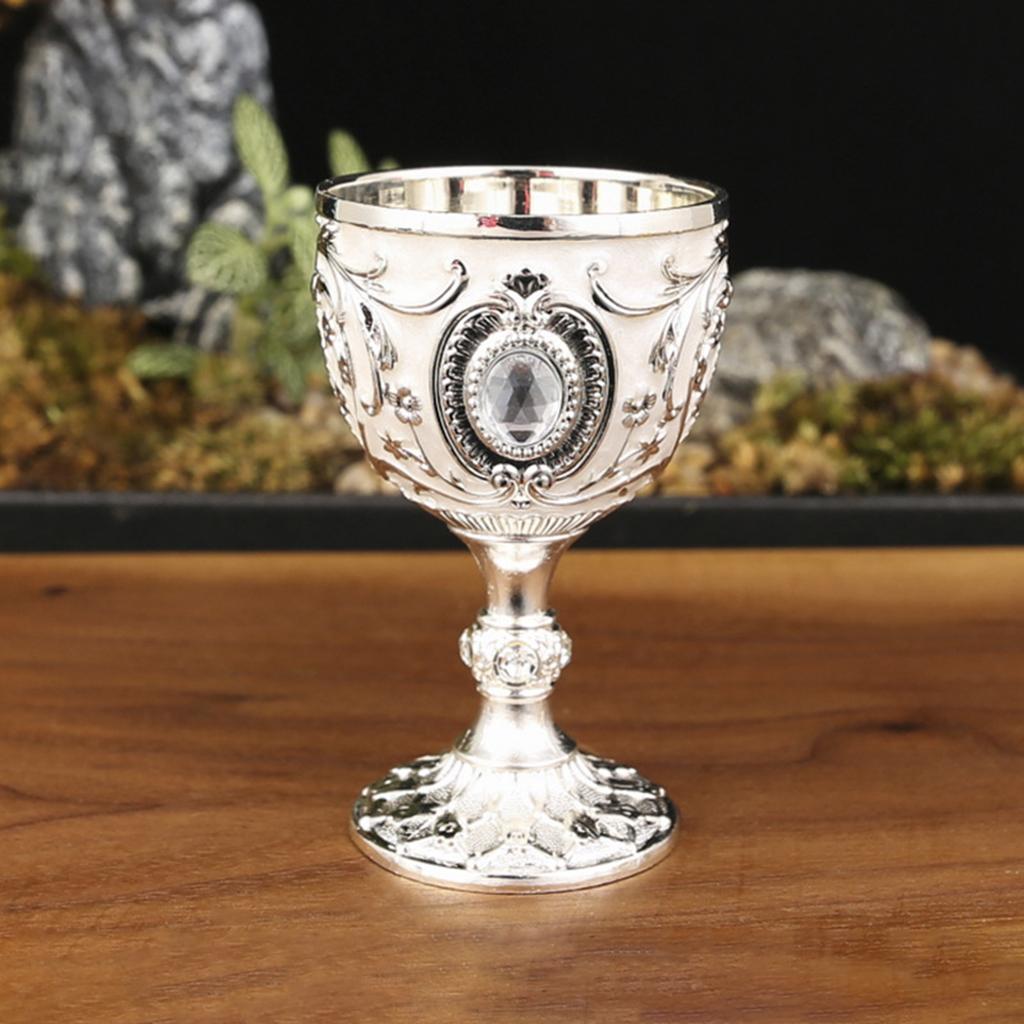 30ML Royal Vintage Alloy Wine Goblet Chalice Metal Embossed Durable Cup Elegant European Style for Party Home Decor Gift