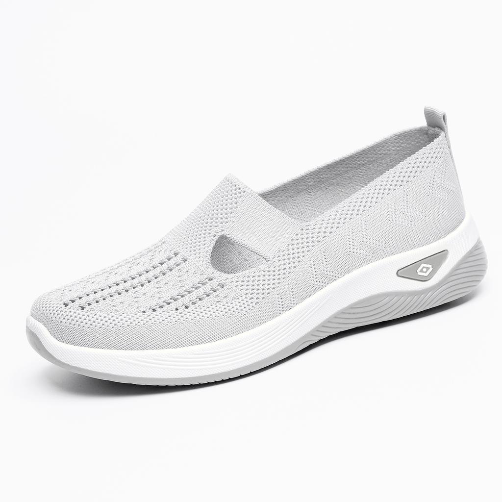 Unisex Shoes Large Size Mesh Breathable Cloth Shoes Soft Soles Not Tired Feet One Pedal Shoes