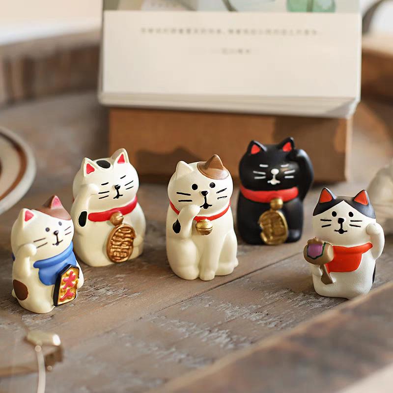 Japanese Style Mini Lucky Cat Ornaments - Trendy Zakka Crafts & Play Figures