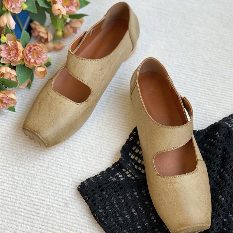 Retro flat-soled grandma single shoes women's shoes summer 2025 new Korean version versatile soft-soled thick-heeled ballet shoes