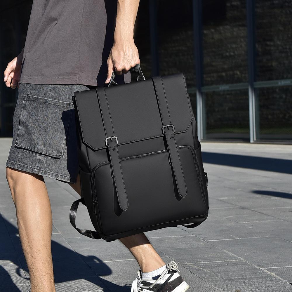 Large-capacity Commuter Backpack, Men's Backpack, Solid Color for Autumn, Fashionable and Simple