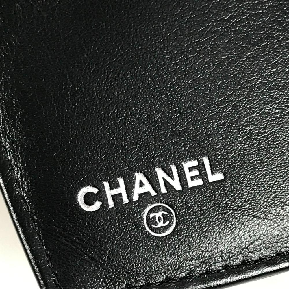 CHANEL Makeup palette CC CC Mark logo Compact Folded wallet enamel Black/White