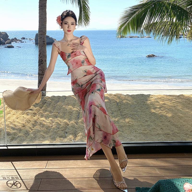 Pink Retro Oil Painting Print Suspender Dress Women's Summer French Waist Thin Seaside Vacation Cake Skirt