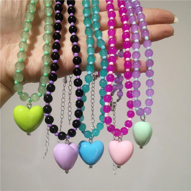 2026 New Color Beaded Chain Resin Heart Pendant Necklace For Women Girls Trendy Clavicle Chain Delicate Jewelry Gift