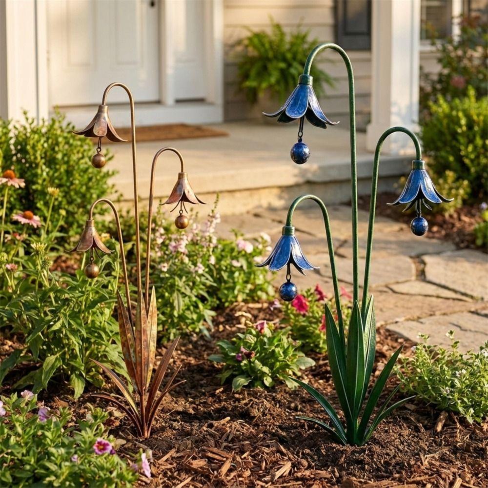 Rustic Three Calla Lilies Sculpture Iron Art Floral Stake Ornament  Outdoor Yard