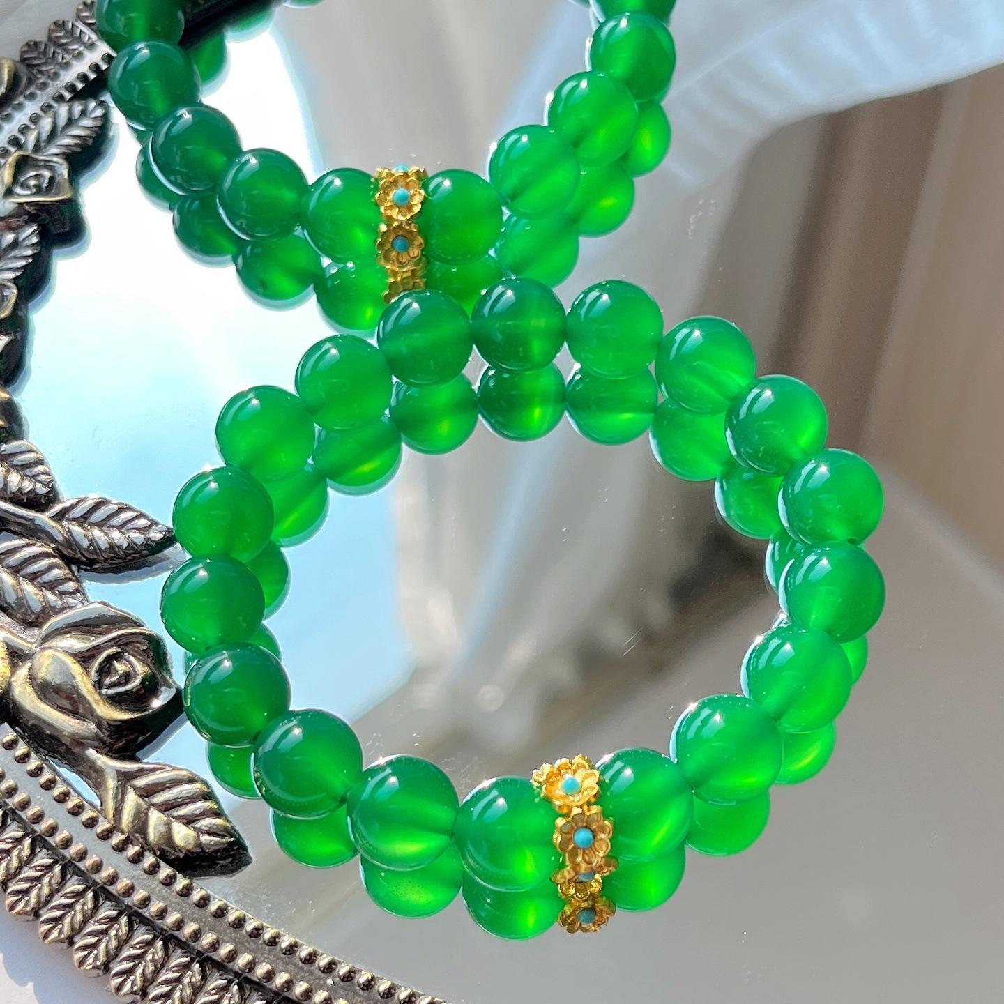 10Mm Vitreous Emperor Green Natural Chalcedony Agate Bracelet Bracelet