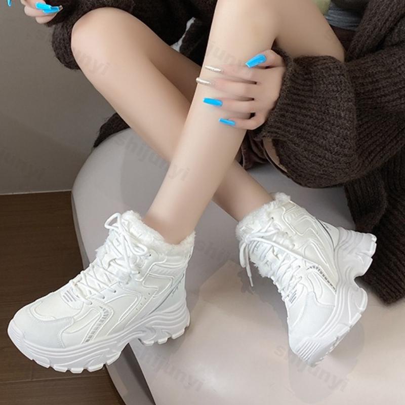 Women High Top Cotton Shoes 2026 Winter New Plush Thicken Platform Sneakers Outdoor Non Slip Lace Up Height Increase Warm Shoes