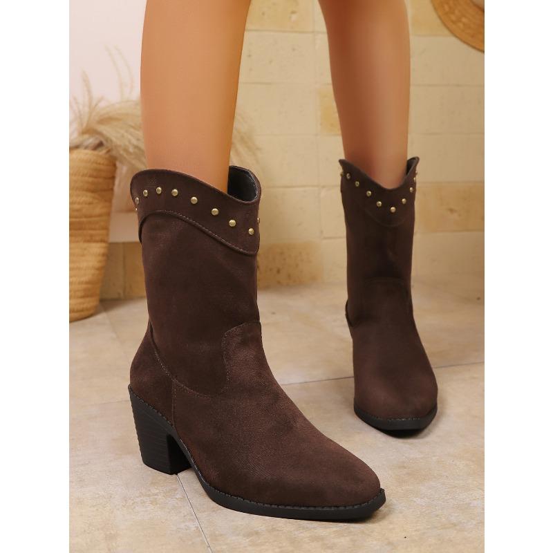 Rivet Pointed Toe British Style High Heel Fashion Boots Women's Winter 2025 New Plus Size Thick Heel Socket Martin Boots