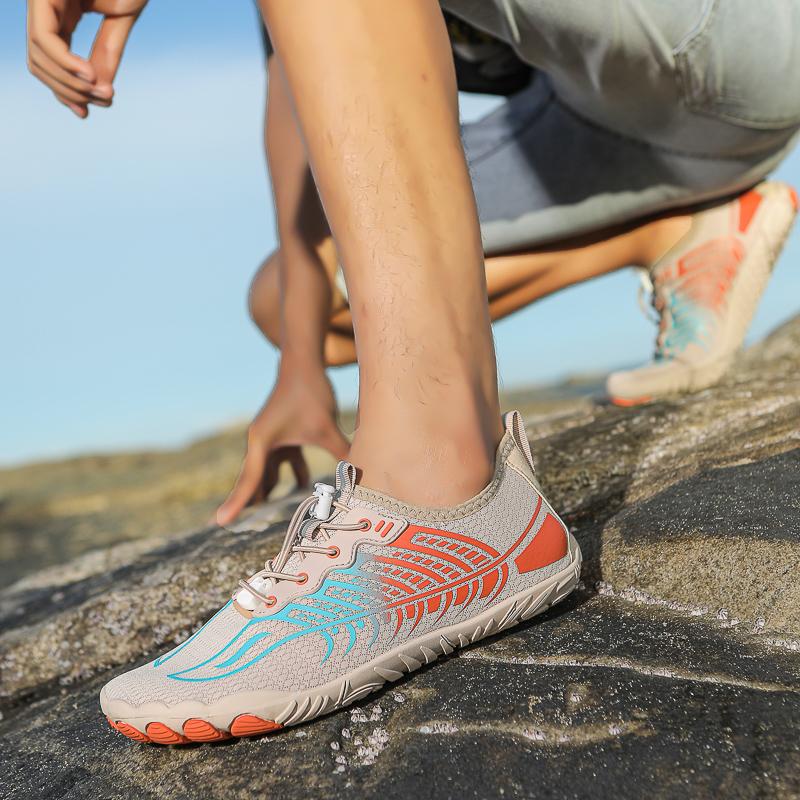 Men Barefoot Water Shoes Quick Drying Beach Wading Sneakers Women Breathable Light Beach Aqua Shoes for Swimming Surfing Sailing