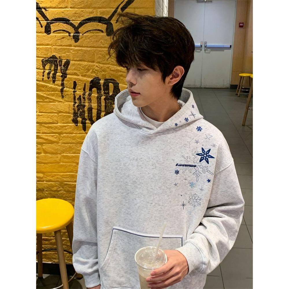 Unisex Retro Snowflake Embroidered Hooded Sweatshirt - Casual Loose Fit for Autumn/Winter