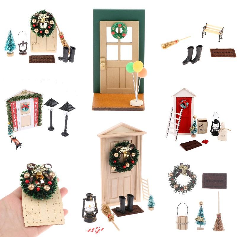 High Quality 1 Set Dollhouse Accessories Mini House Atrium Tree Wreath Broom Carpet Bucket DIY Christmas Atmosphere Dooryard Scene Ornaments