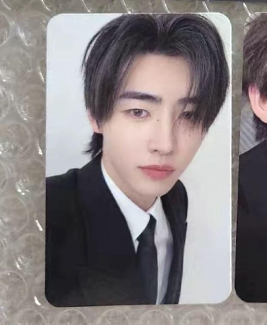 

[USED] ENHYPEN Sunghoon UNLEASH Record Limited Edition Bonus Trading Card