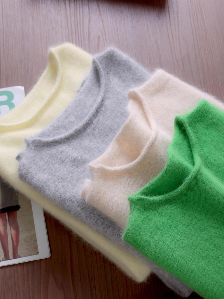 Women's Mink Cashmere Short Sweater with Half-High Collar and Rabbit Fur Knit, Slimming Fit