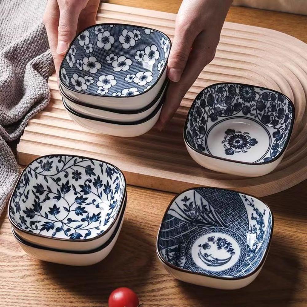 4/6pcs Ceramic Japanese Square Sauce Plates Blue and White Porcelain Sushi Platestomato Sauce and Mustard Container Bowls, Appet