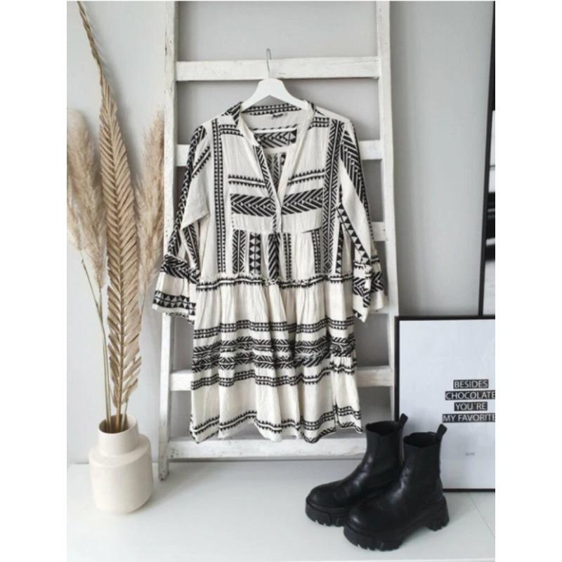 

Летнее Новое Женское Платье Геометрический Принт Воротник Юбка Многоцветное Разных Размеров S чёрный