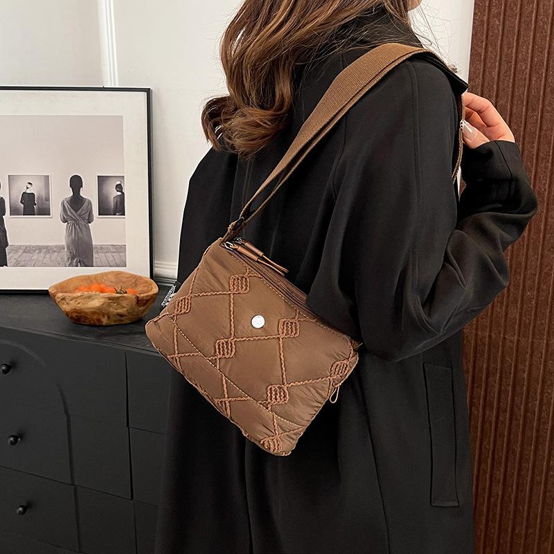  Winter Women's Space Cotton Rhombus Pattern Lightweight Casual Large Capacity Crossbody Shoulder Bag