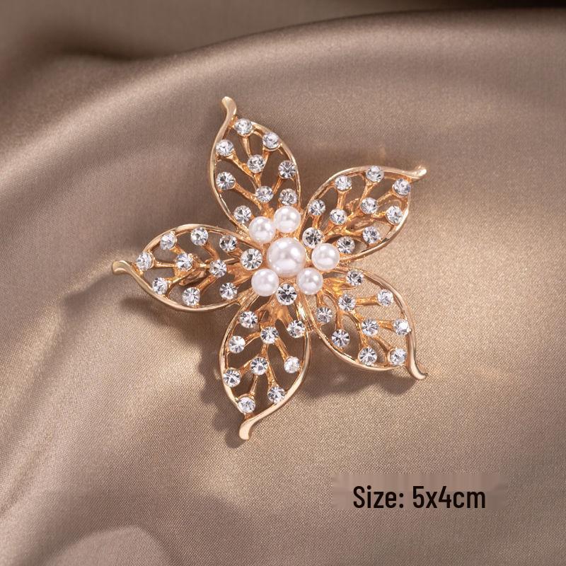 Elegant Peony Brooch: High-End Chinese Style Corsage Pin