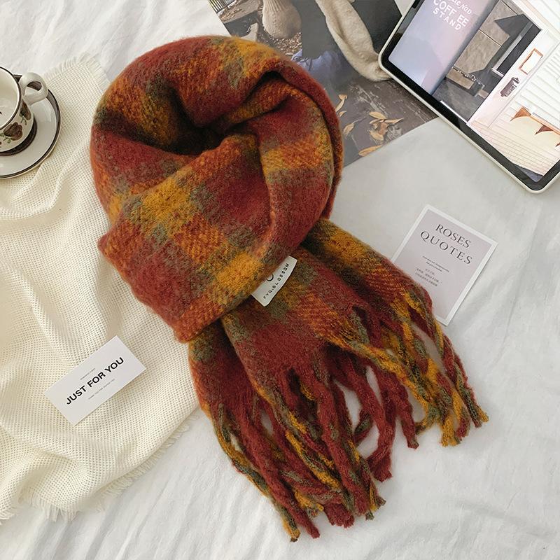 Macaron plaid scarf women's winter thickened warm seahorse hair Korean atmosphere fringed scarf