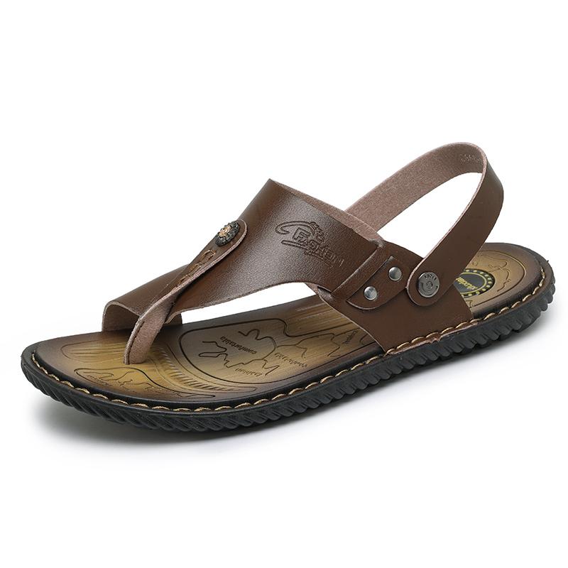 Fashion 2025 New Fashion Casual Leather Slippers Summer Anti-Slip Outdoor Walking Shoes Breathable Soft Bottom Men Slippers Beach San