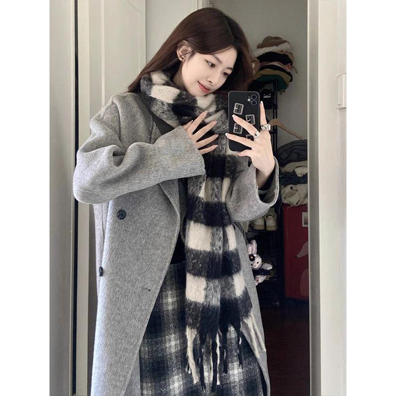 2025 Women's Gray Wool Coat: Mid-Length, Thickened, Korean Style for Autumn/Winter