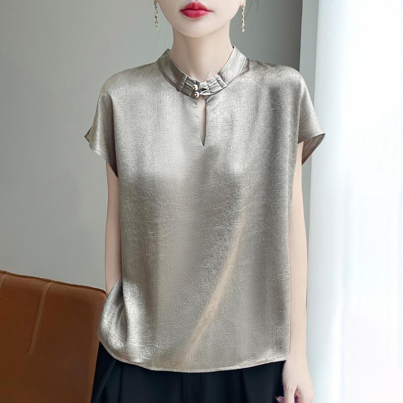 New Chinese style, spring and summer women's new national style buckle silky smooth satin texture design short-sleeved T-shirt top