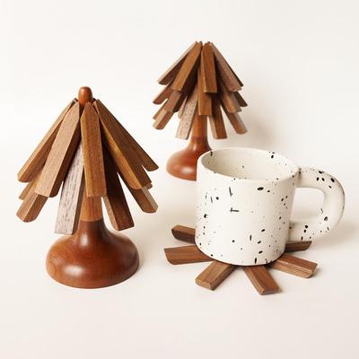 Unique Tree Design Coasters Handcrafted Walnut Wooden Christmas Tree Trivets Set for Hot Dishes Teapots Heat-resistant for Table