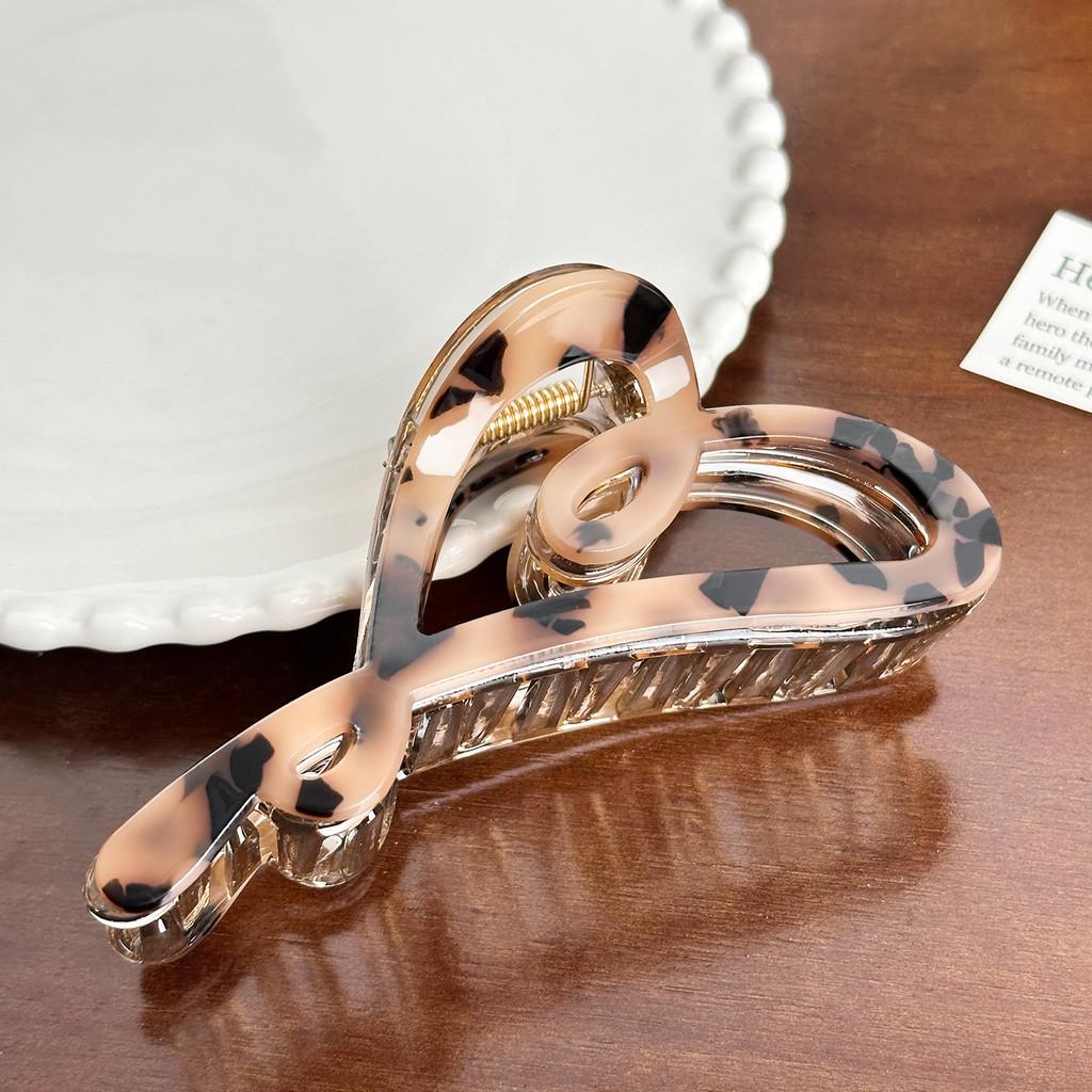 Vintage Inspired Acetate Shark Clip In Classic Tortoise Shell Design For Elegant Hairstyles