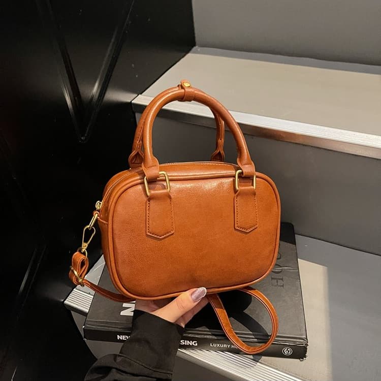New Women's Versatile Simple Handbag Shoulder Bag