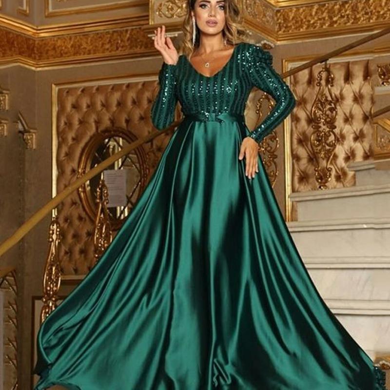 Spring and Summer New Women's Clothing Collar Pendulum Dress, Sexy Long Dress Trailing Banquet Evening Dress