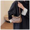IELGY Women's Fashion Chain Underarm Bag, Versatile One-Shoulder Commuter Textured Tote