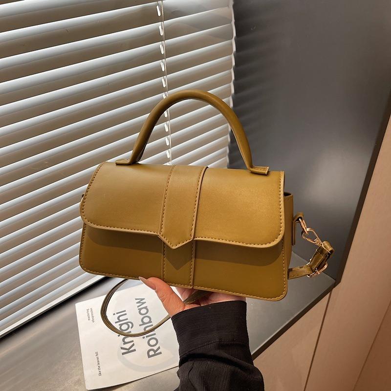 Spring Retro Portable Small Square Bag Women's New New Product Sense Niche Popular New Product Single Shoulder Messenger Bag Tide