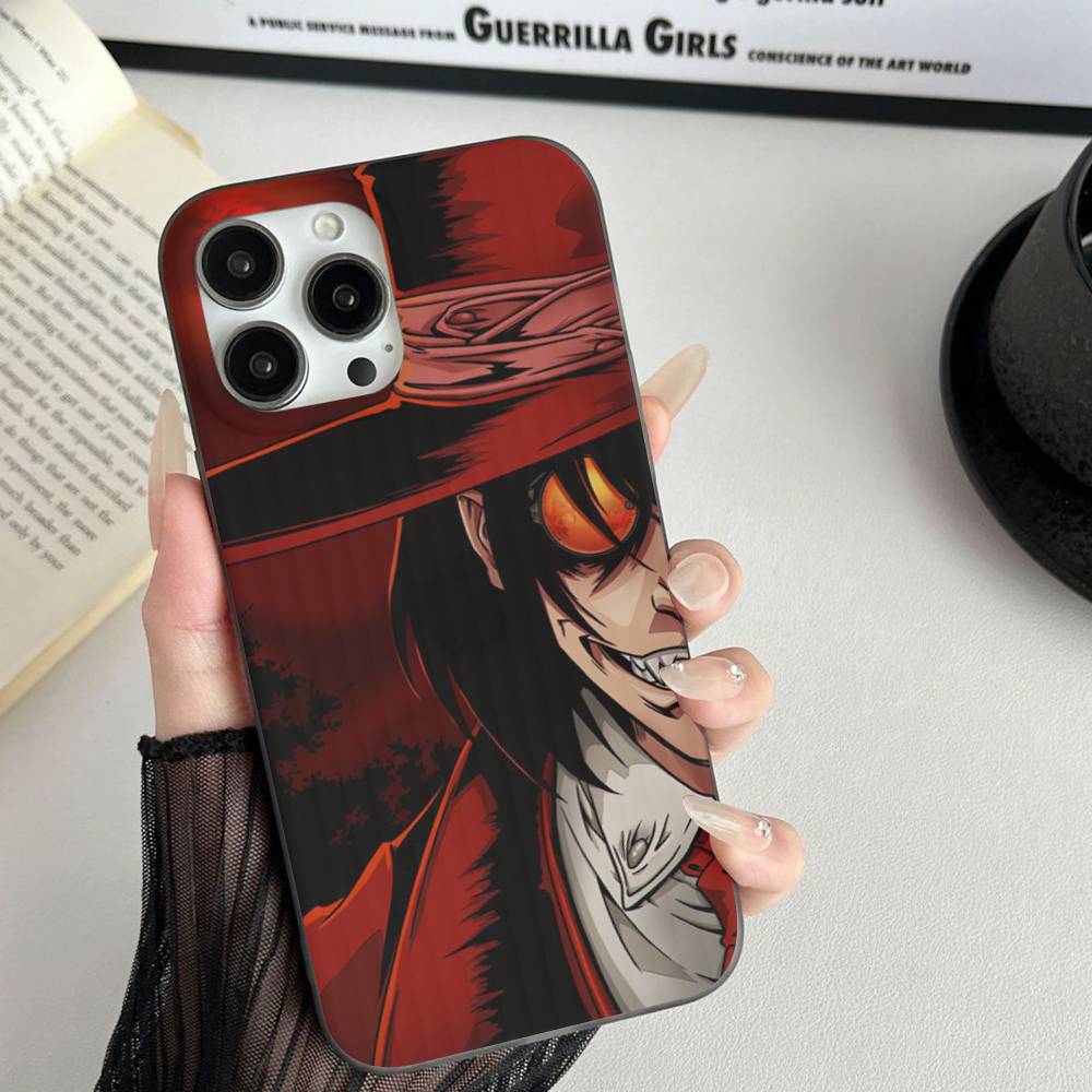 Horror Anime Hellsing For IPhone 17 16 15 Plus Pro Max 12 14 Plus 11 13 Wave Corrugated Stripe Funda Phone Cover