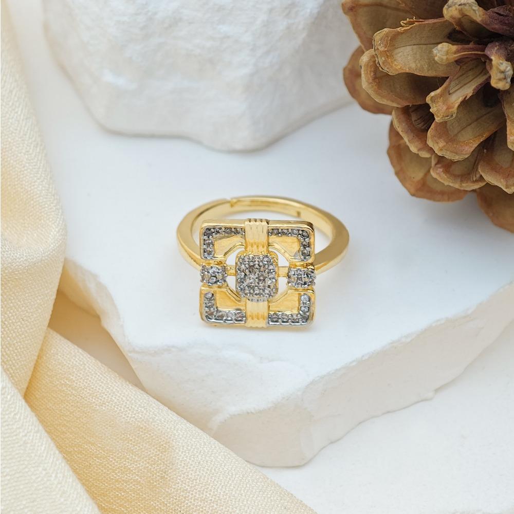 Bracelet Européen et Américain Rétro Bicolore Cuivre Électroplaqué Zirconium Luxe Léger Ne Se Décolore Pas Bracelet Polyvalent Haut de Gamme pour Femme