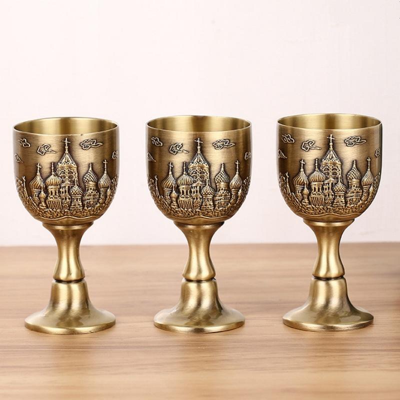 Mini Shot Spirits Glass, Alloy Vintage Relief Castle Goblet, European Style Portable Vodka Tumbler, Gift Travel Souvenir, 1pcs