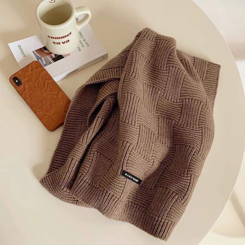 Korean-Style Houndstooth Knitted Round Neck Scarf - Warm, Versatile, Trendy Autumn/Winter Accessory