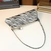 Ladies Fashion Contrast Clutch