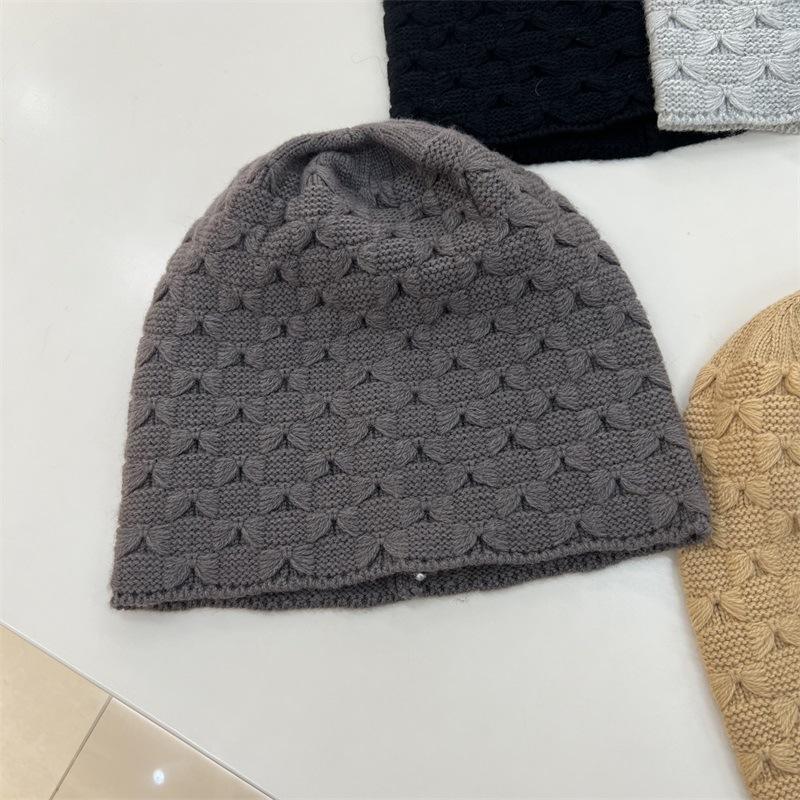 Elegant literary and artistic autumn and winter new cashmere hat hollow knitted wool hat warm bag head ear protection hat tide confinement hat