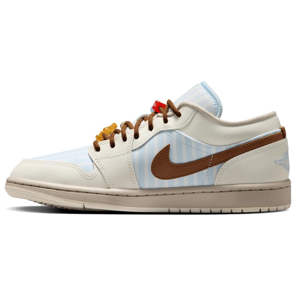 Jordan Air Jordan 1 Low top Vintage Basketball Shoes Women's White Blue IR7553-422