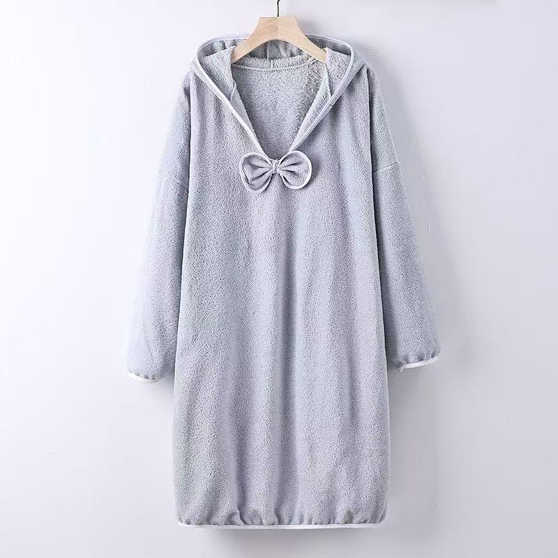 Women's Quick-Drying Coral Fleece Bath Skirt: Thickened, Soft, Water-Absorbent, Wearable Bath Towel for Spring and Autumn