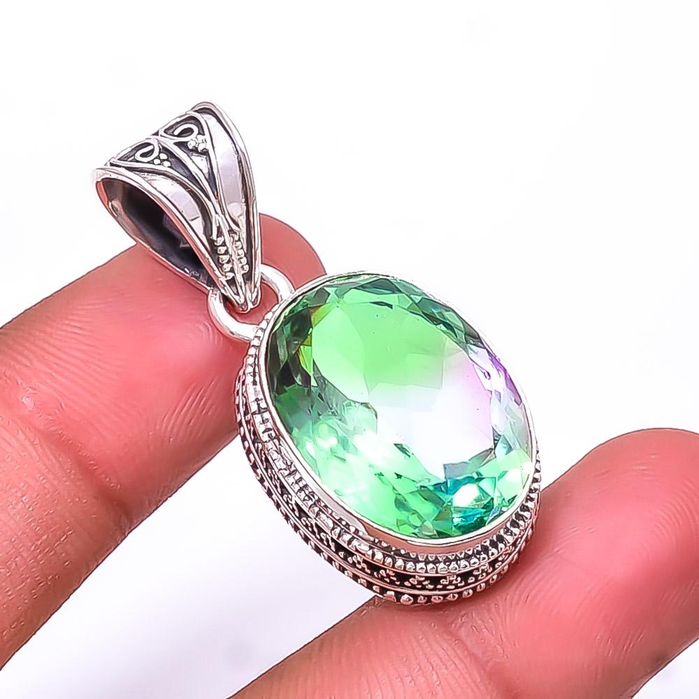 

Bi-Colour Tourmaline Fine Art 925 Sterling Silver Pendant 1.68 P97