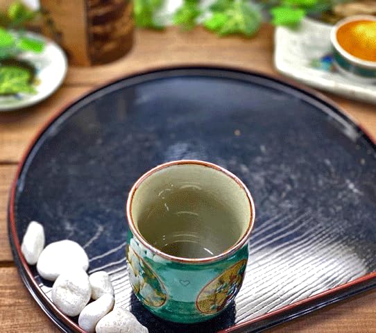 Kutani Large Round Crest Green Color [Tean Cup] Pine, Bamboo, Plum, [back Picture]