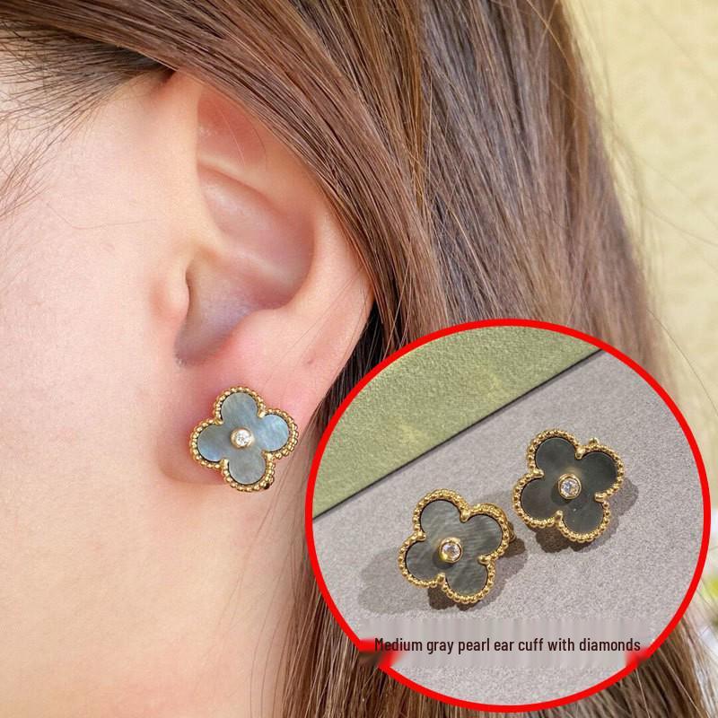 High-Version 18K Rose Gold Earrings: Four-Leaf Clover with White Mother-of-Pearl & Red Agate - Fashionable, Luxurious, INS Style.