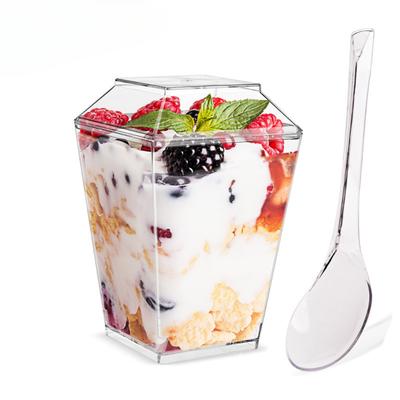 2026 Nuova Tazza Quadrata Mousse da 5 oz Tazze Dessert in Plastica Usa e Getta con Coperchio e Cucchiaino per Confezionamento Torta Gelato MIT