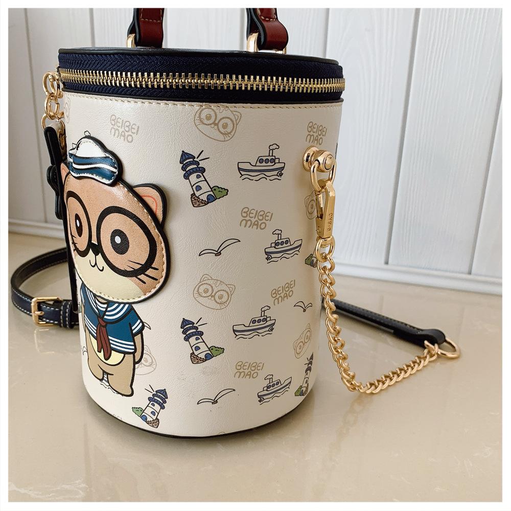 BEIBAOBAO New Cute Cartoon Cat Round Handbags High Texture PU Waterproof Women's One Shoulder Bag Popular Niche Small Basket Bags for Goddess Day Gift