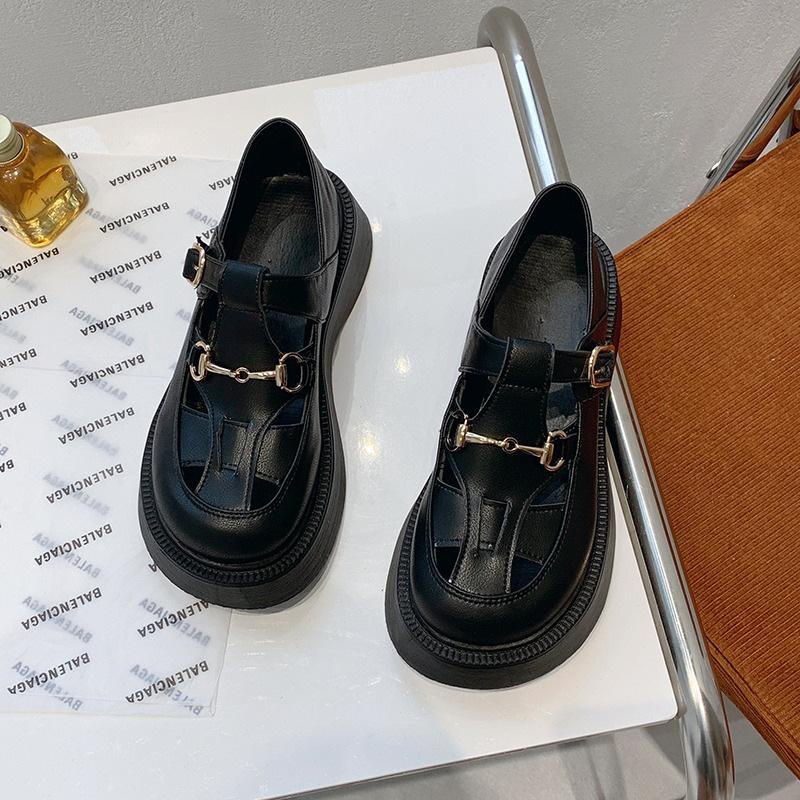 Woven hollow Roman baotou sandals women's summer 2025 new pig cage British style platform casual shoes