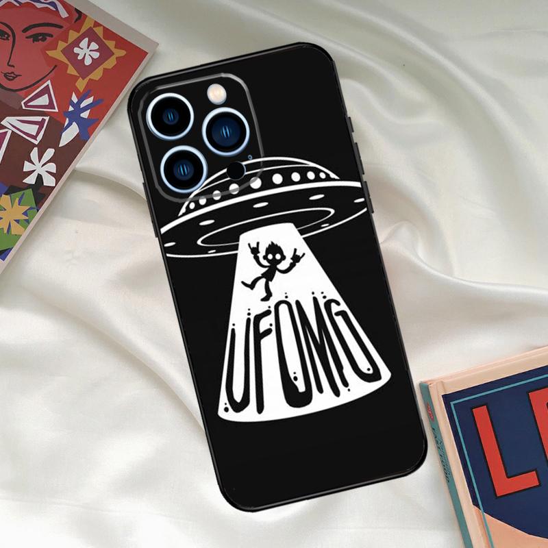 Alien Martian UFO Phone Case For iPhone 15 14 12 11 13 16 17 Pro Max 15 16 Plus 13 Mini 16e 17 Air Funda Cover